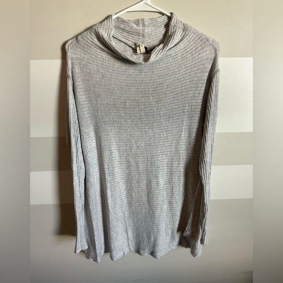 Free People We the Free Lover Gray Ribbed Split Back Tunic - Picture 2 of 4